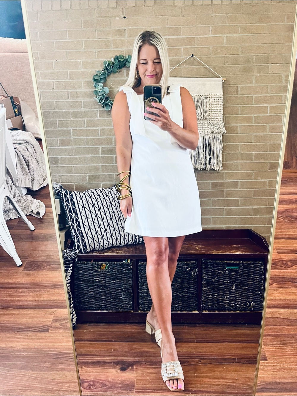 entro l Tie-Strap A-Line Mini Dress